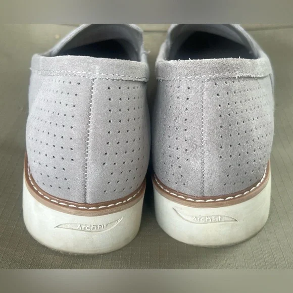 Sketchers Go Walk Arch Fit Loafers- Size 8.5- like new gray - Picture 4 of 6